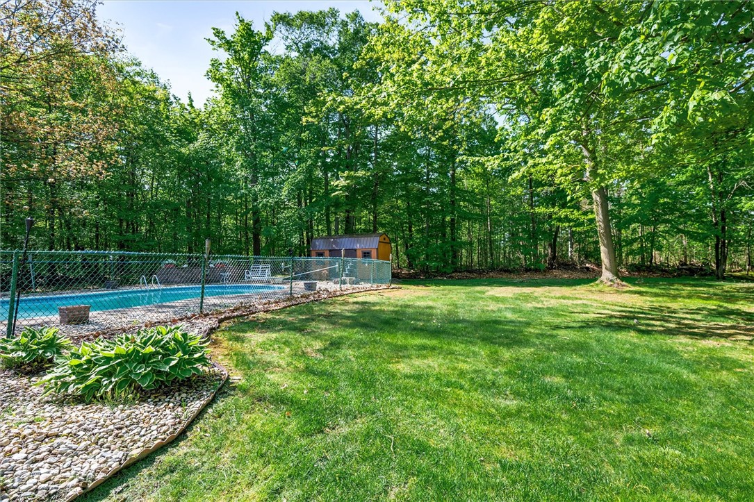 105 Hidden Spring Circle, Greece, New York image 11