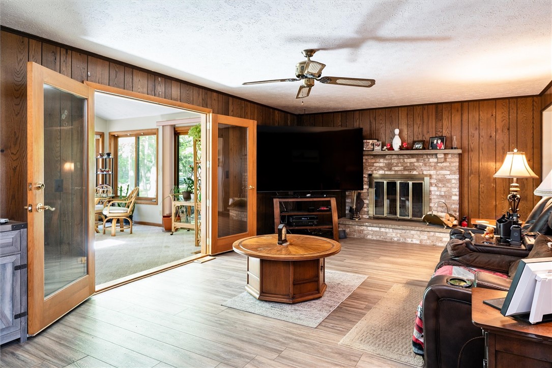 105 Hidden Spring Circle, Greece, New York image 24