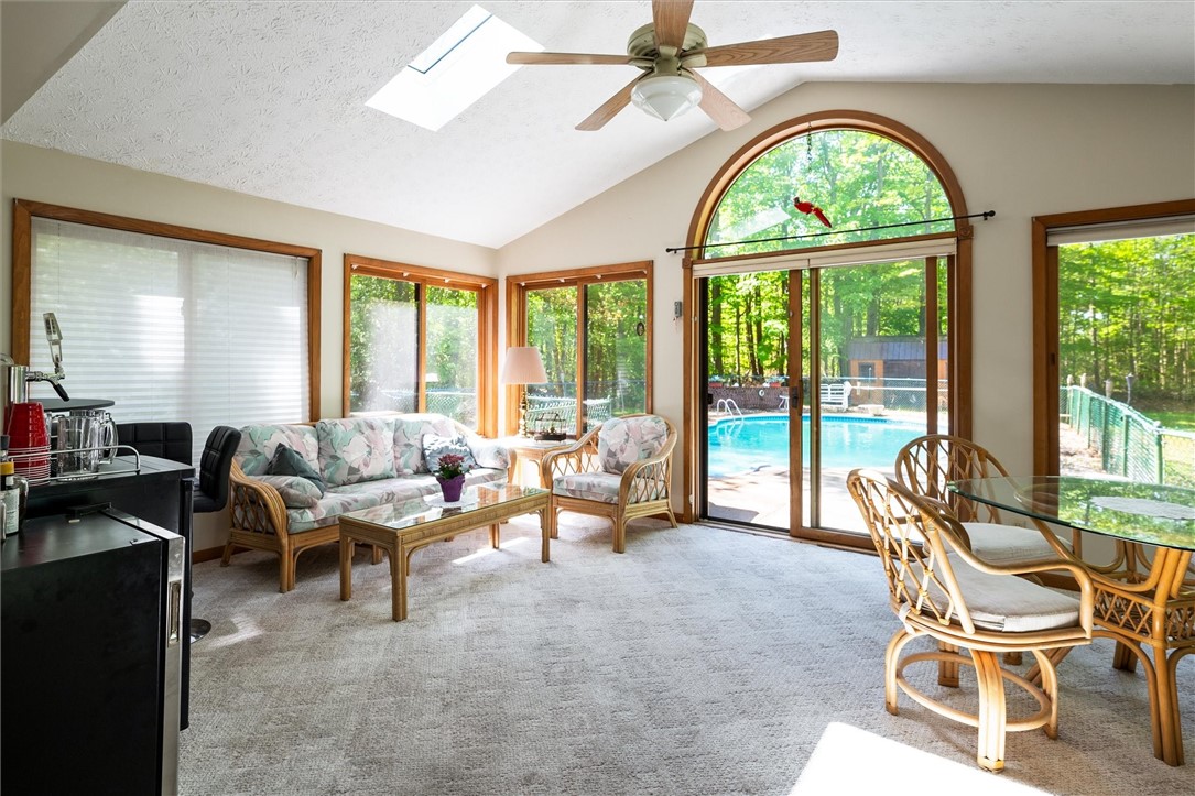 105 Hidden Spring Circle, Greece, New York image 30