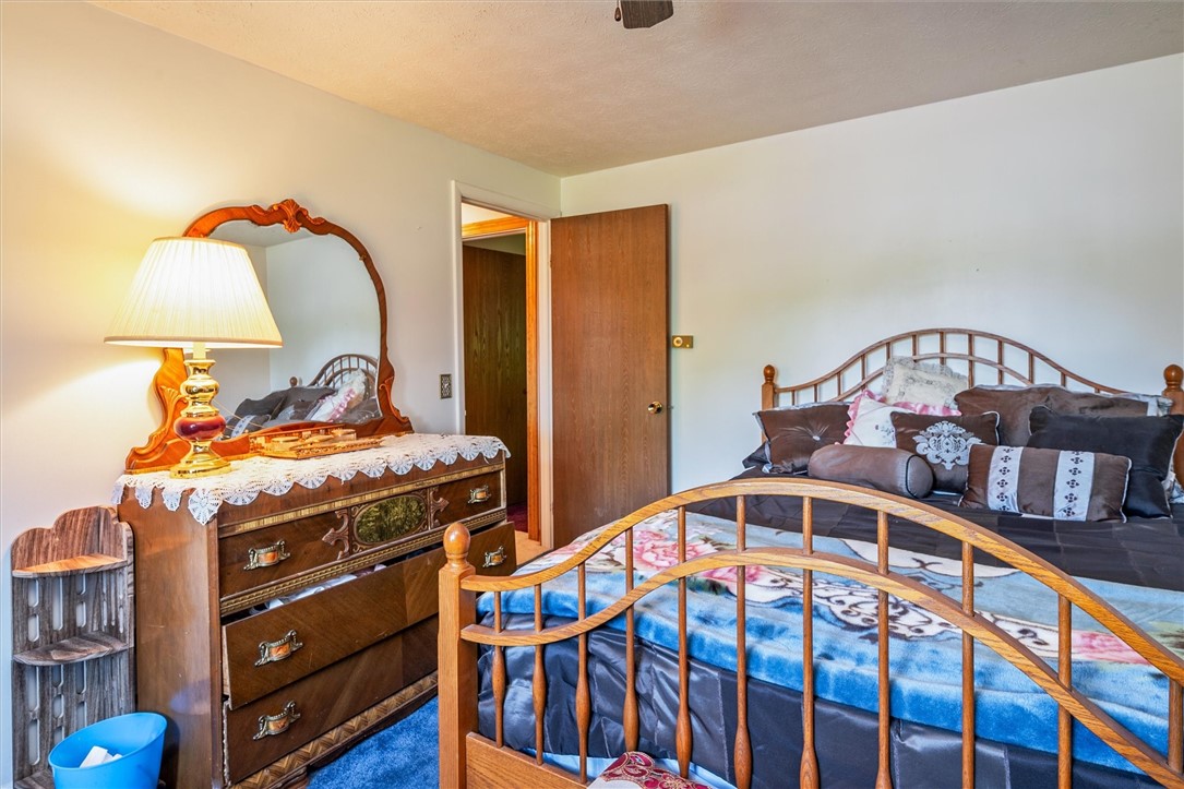 105 Hidden Spring Circle, Greece, New York image 43