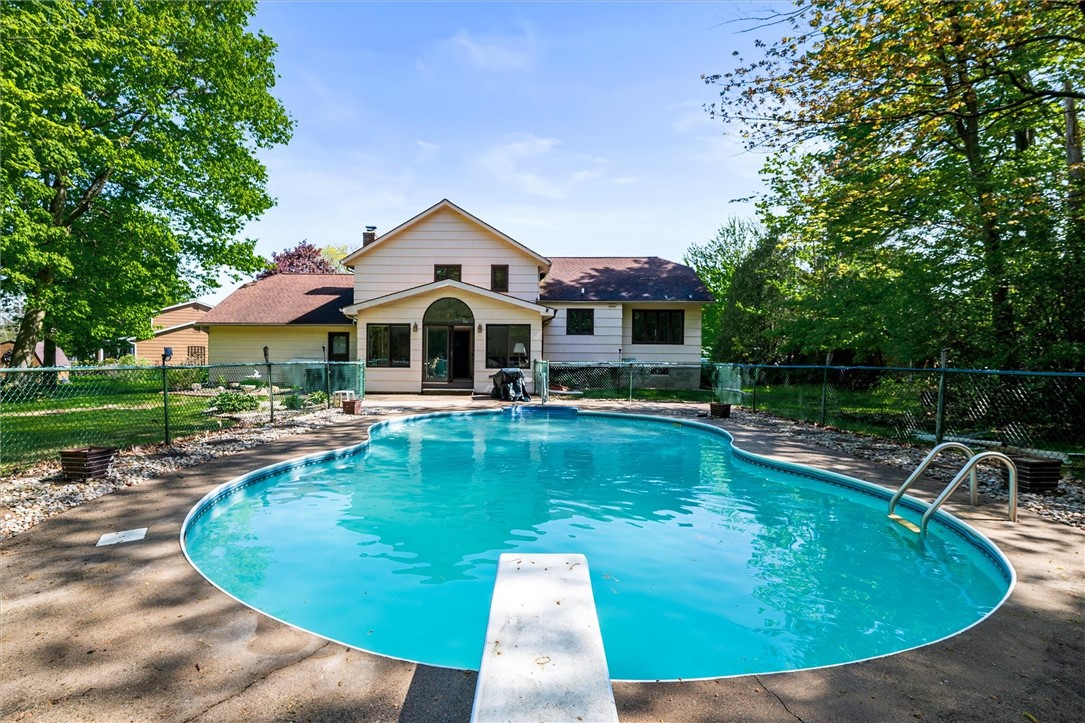 105 Hidden Spring Circle, Greece, New York image 10