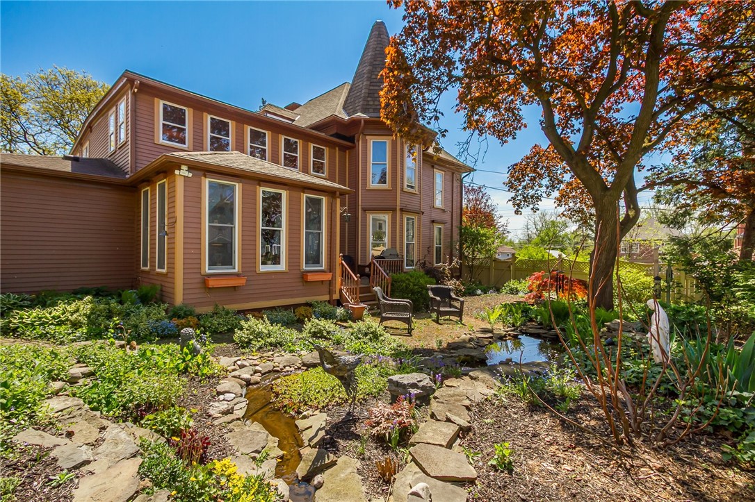 115 E Main Street