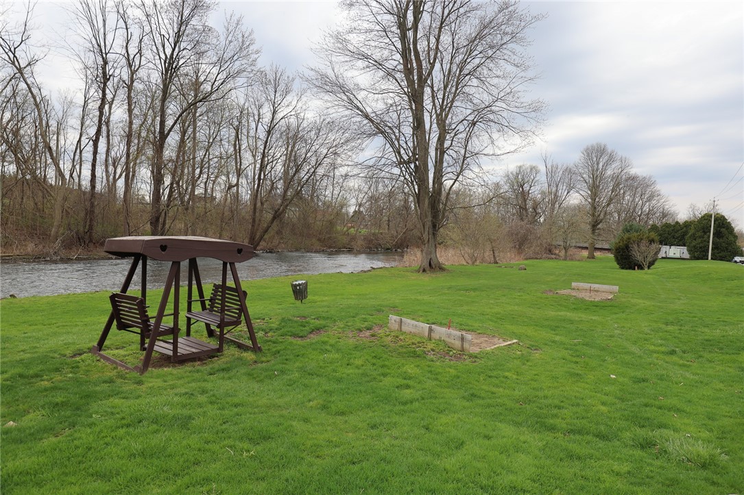 35 Keuka Lane Ln, Manchester, New York image 27