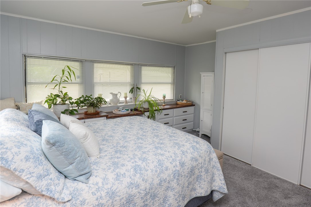 35 Keuka Lane Ln, Manchester, New York image 22