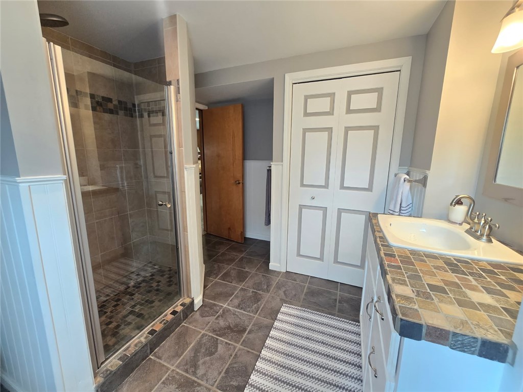 401 Eileen Drive, Greece, New York image 23