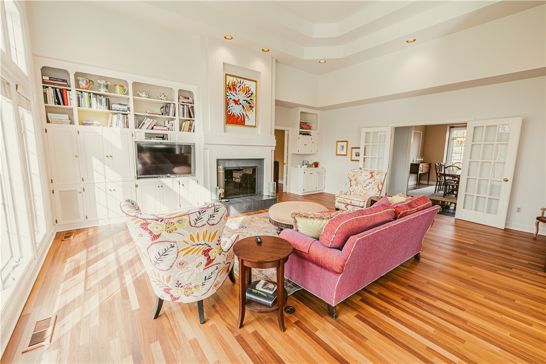 27 Fall Meadow Drive