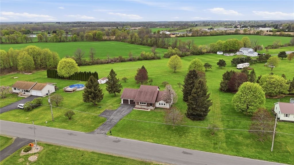 Photo of 536 Barks Rd Rd, Caledonia, NY 14423 (MLS # R1677876)