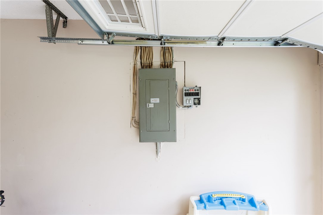 57 Lucinda Lane, Greece, New York image 37
