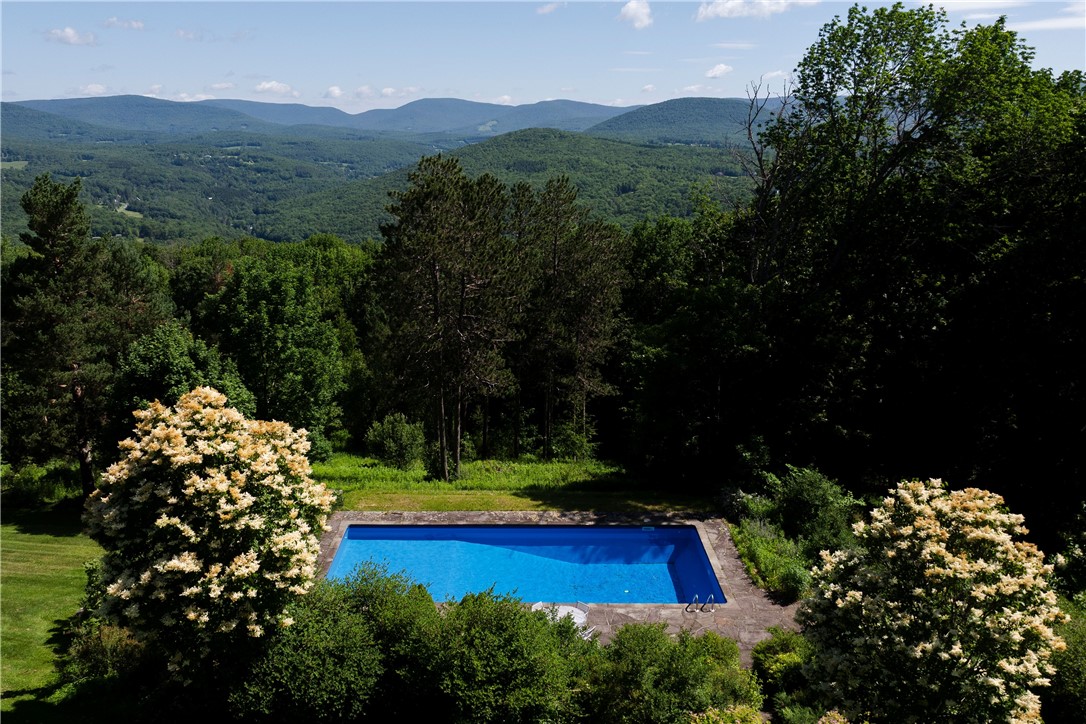 352 Galli Curci Road