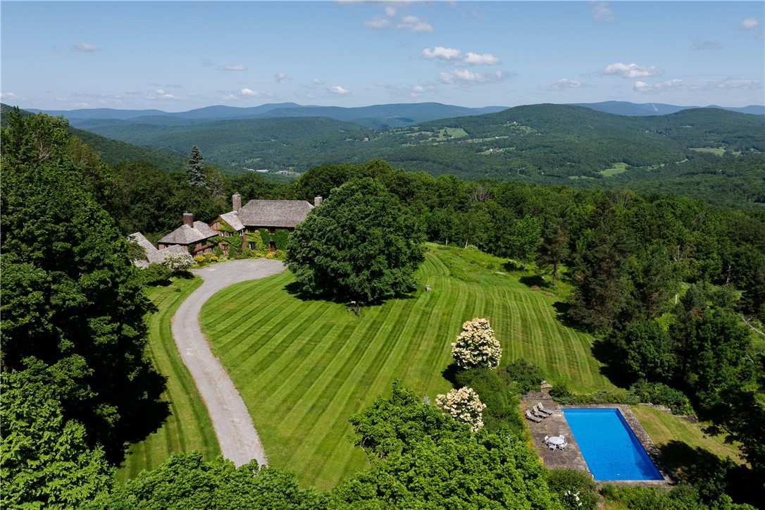 352 Galli Curci Road