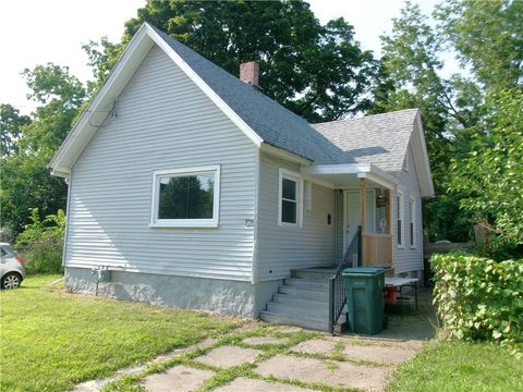 Homes For Sale - 712 Smith St St<br/> Rochester, NY 14606