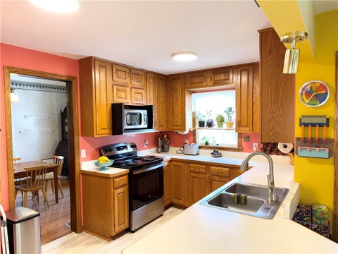 Tiny photo for 9 Madison Avenue, Oneonta, NY 13820 (MLS # R1714305)