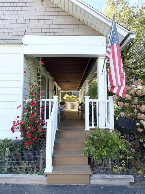 Tiny photo for 9 Madison Avenue, Oneonta, NY 13820 (MLS # R1714305)