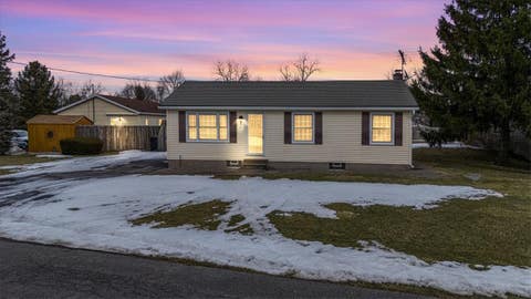 Photo for 61 Greenbriar Circle