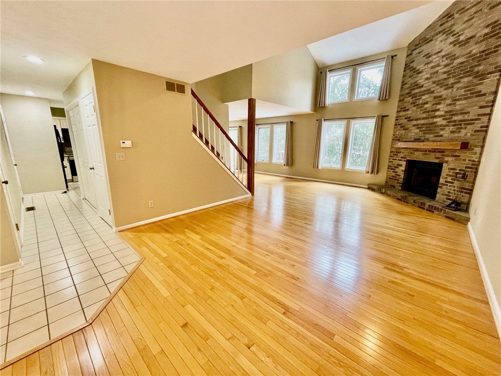 48 Colonial Circle