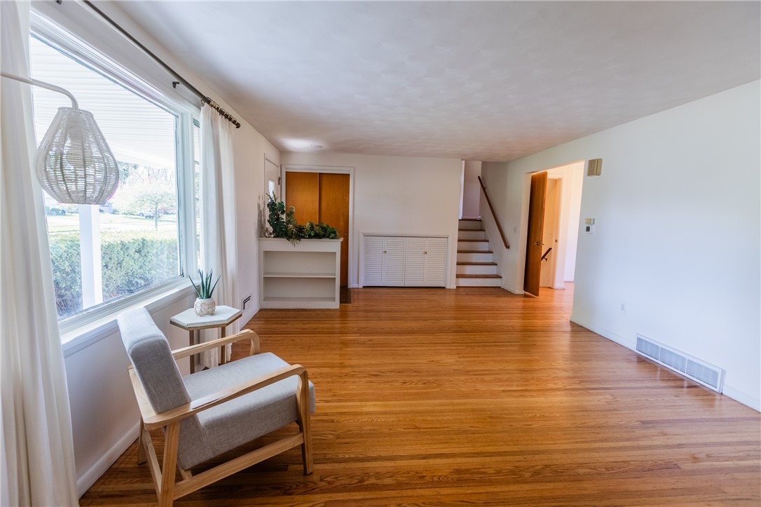 139 Rhea Crescent, Greece, New York image 4
