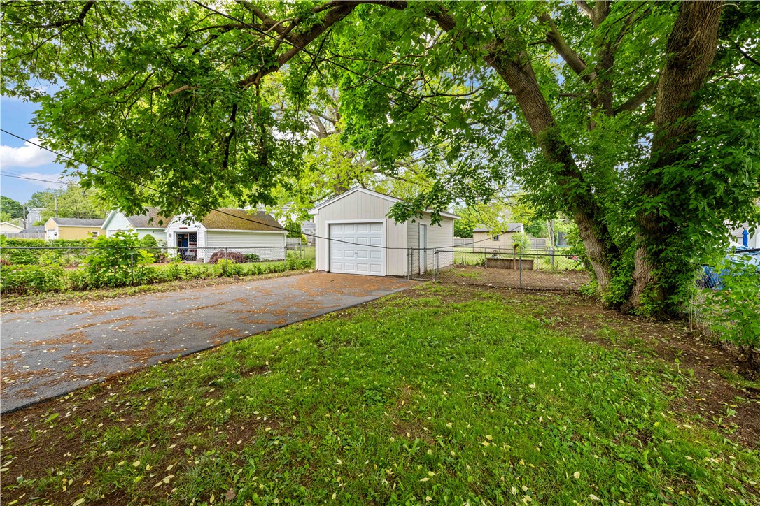 131 Pomona Drive, Greece, New York image 25