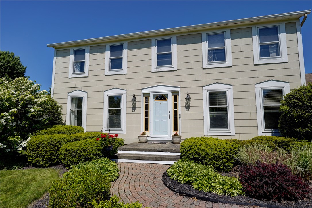 16 Canterbury Trail