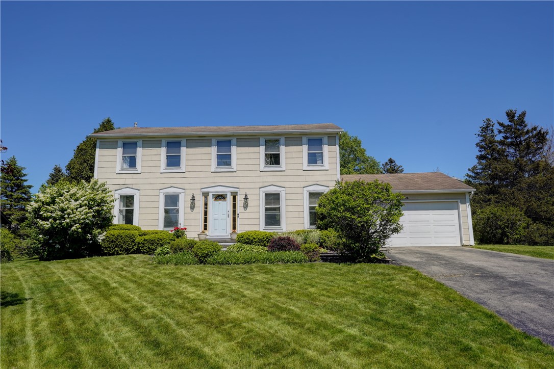 16 Canterbury Trail, Penfield, New York image 1