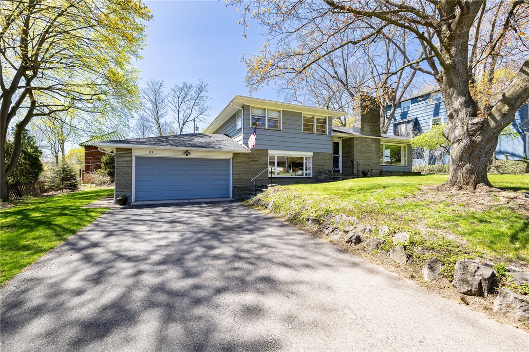 21 Cobb Terrace, Brighton, New York image 2
