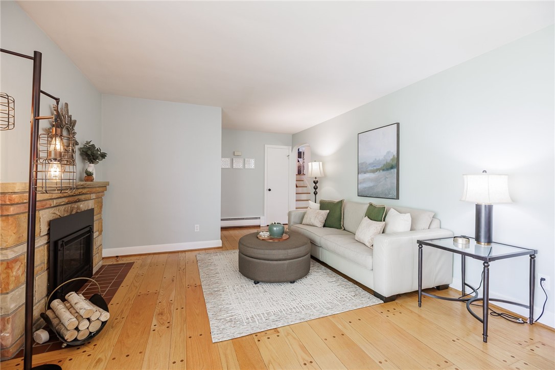 21 Cobb Terrace, Brighton, New York image 6