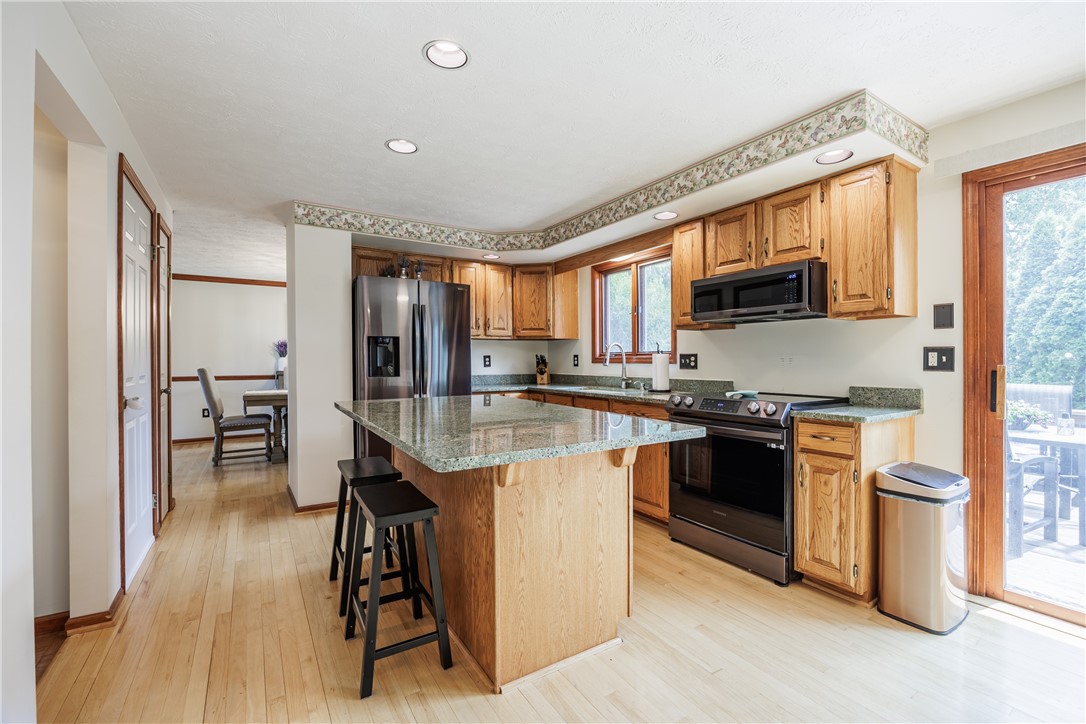 10 Webwood Circle, Greece, New York image 10