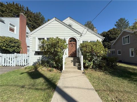 312 Larchmont Road Elmira NY 14905