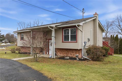 Homes For Sale - 2976 Mohawk Lane Ln<br/> Fayette, NY 13165