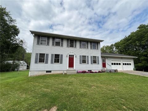 Homes For Sale - 3575 Maple Avenue<br/> Wayne County, Marion, NY 14568