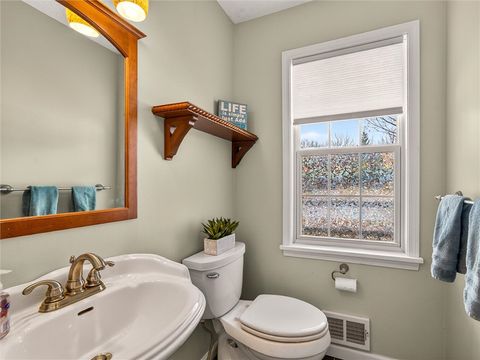 Tiny photo for 1725 Parkside Place, Lima, NY 14485 (MLS # R1654585)