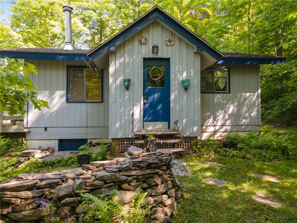 101 Hunter Lane, Hunter, New York image 6