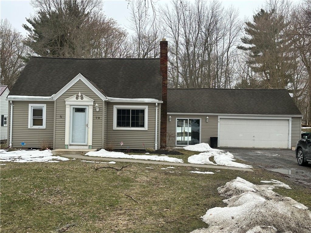 Photo of 70 Fenton Rd Rd, Chili, NY 14624 (MLS # R1667417)