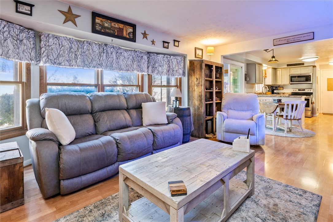 30 Betwood Ln Ln, Greece, New York image 26