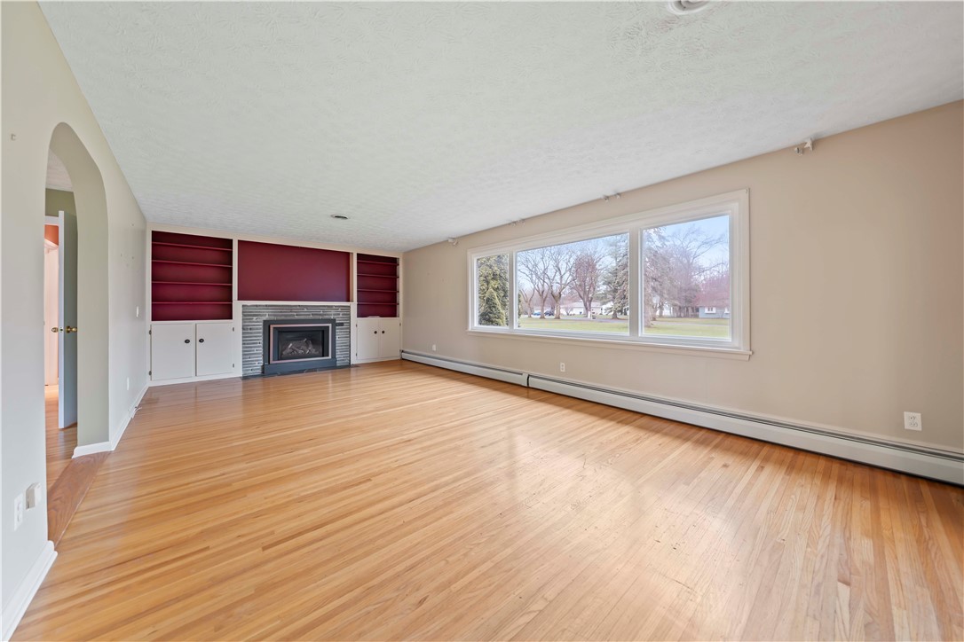 34 Lochnavar Parkway