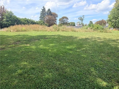 Vacant Land For Sale - 211 Seymour Street #B<br/> Cayuga County, Auburn, NY 13021