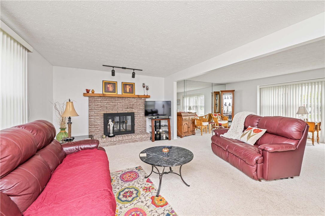 60 Flynnwood Drive, Greece, New York image 12