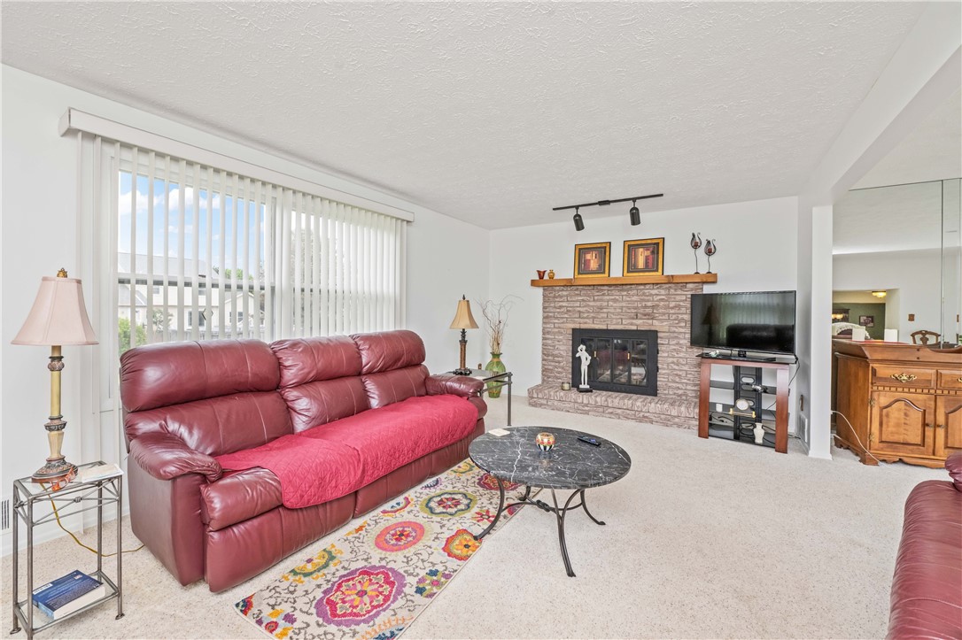 60 Flynnwood Drive, Greece, New York image 11