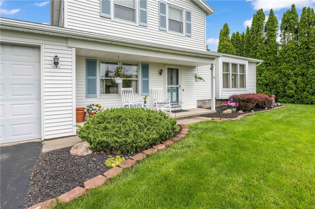 60 Flynnwood Drive, Greece, New York image 4