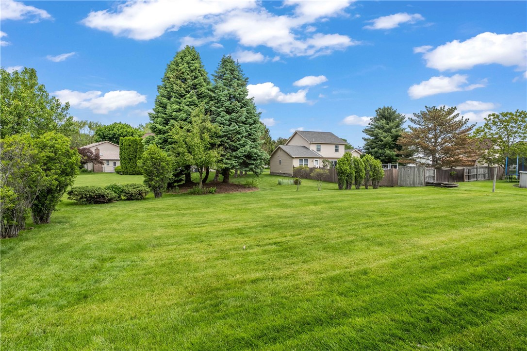 60 Flynnwood Drive, Greece, New York image 35