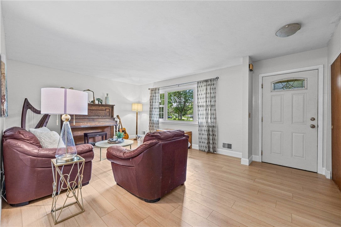 12 Spicewood Lane