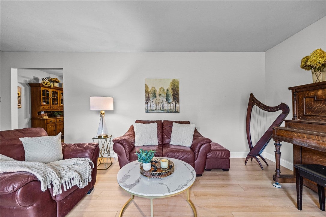 12 Spicewood Lane