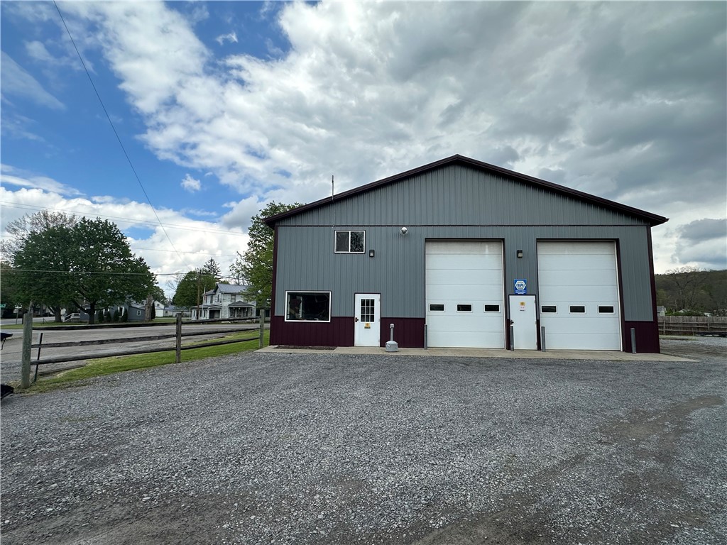 7421 State Route 256