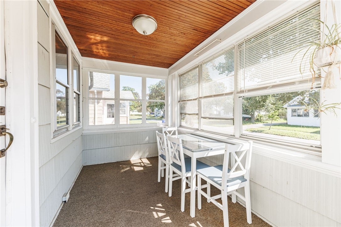 59 California Drive