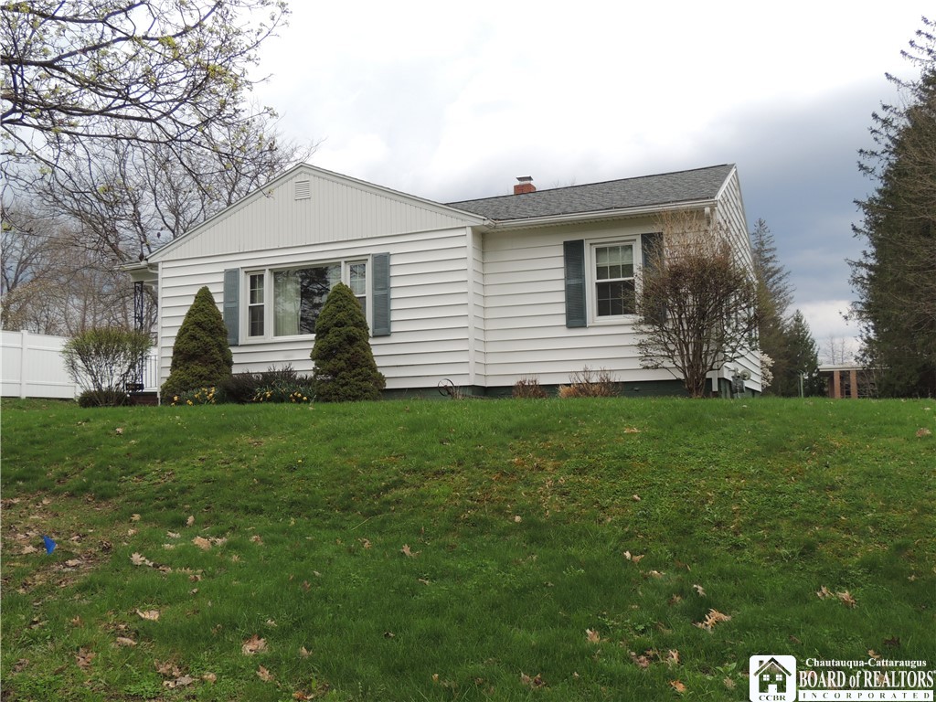 Homes For Sale 2 124 niagara avenue