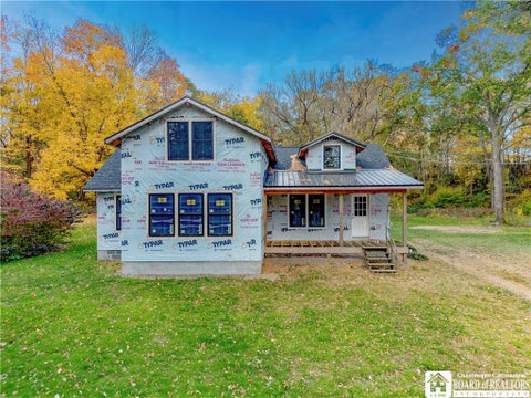 Photo for 92 Oak Street