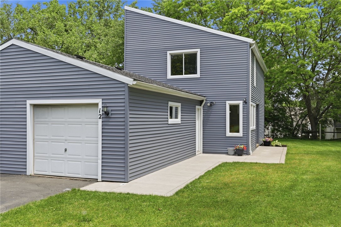 12 Hanningfield Circle