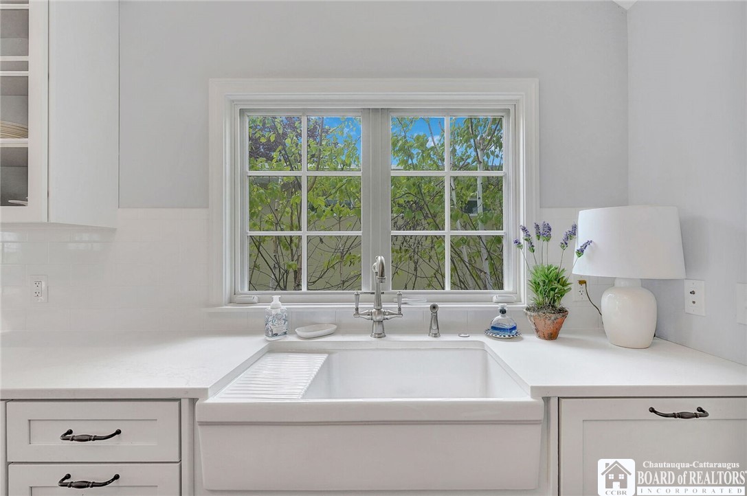 3 Maple Avenue, Chautauqua, New York image 14