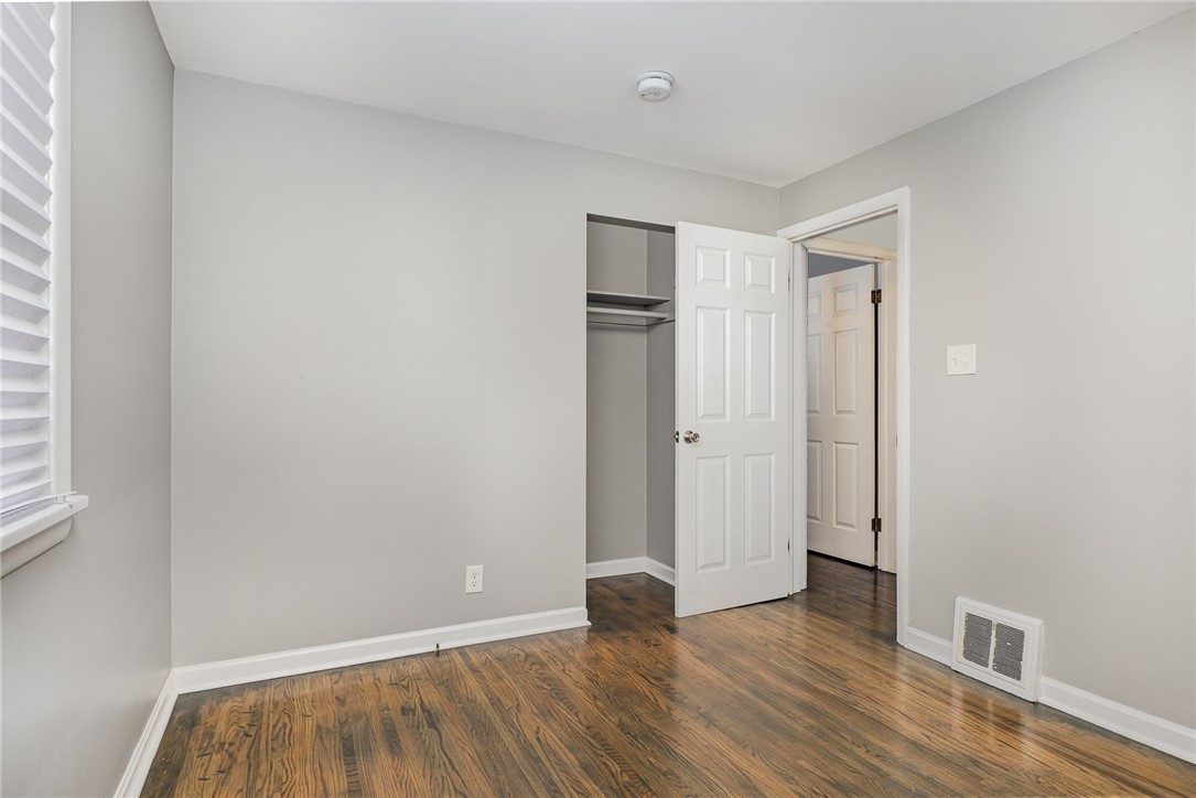 1900 N Goodman Street, Irondequoit, New York image 17