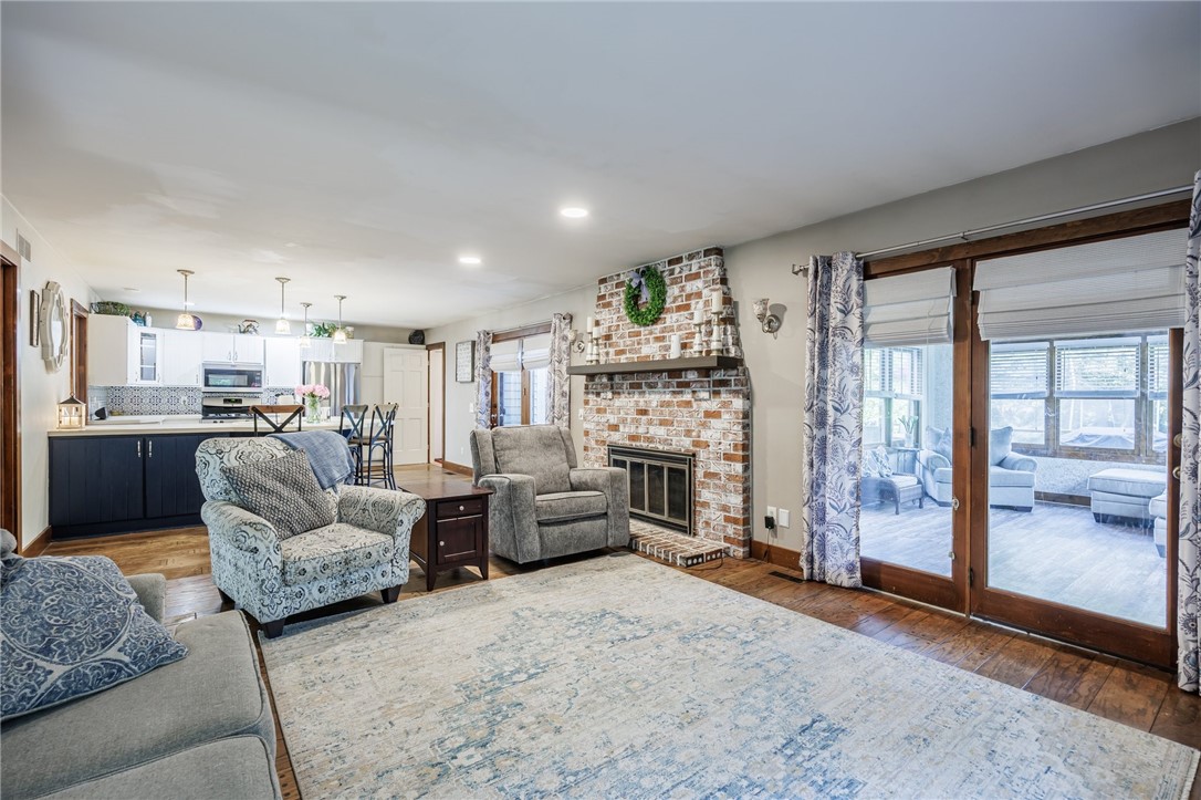 75 Pinebrook Drive, Greece, New York image 6