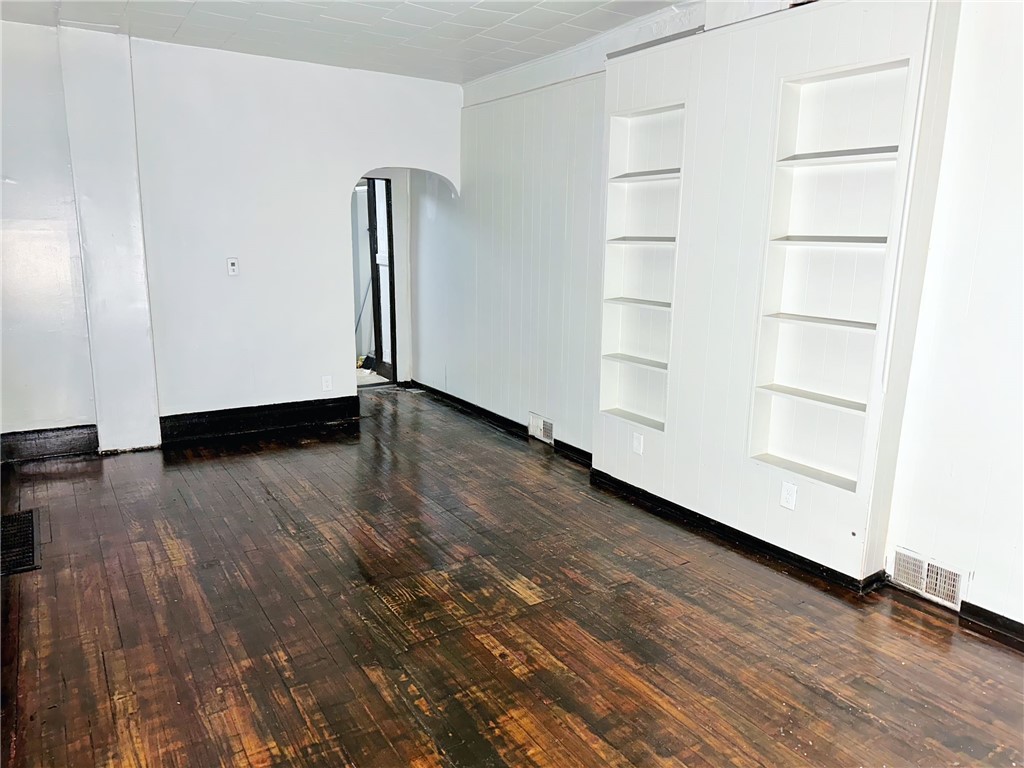 148-150 Flanders Street